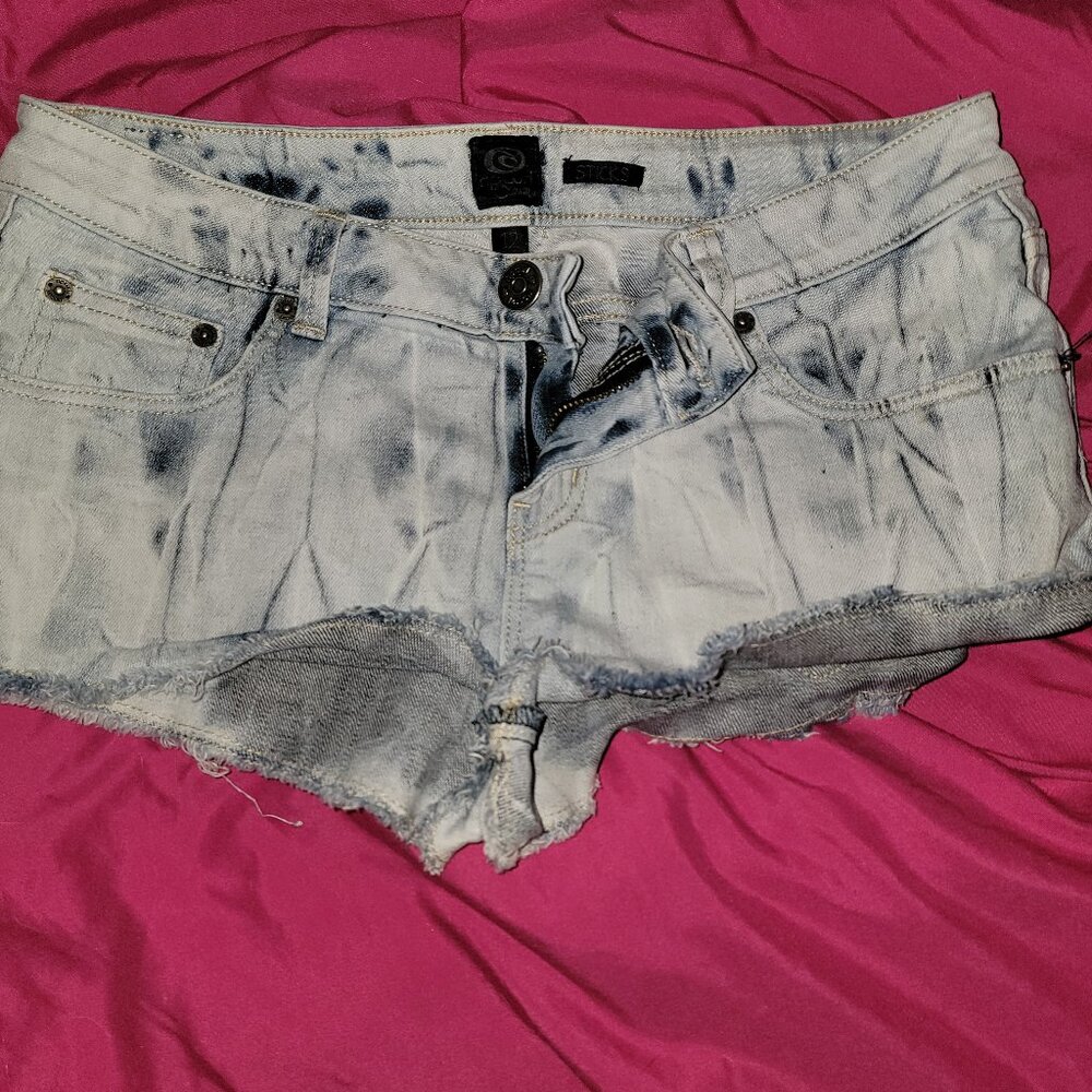 Rip Curl shorts BUNDLE=SAVE! 4 for $30